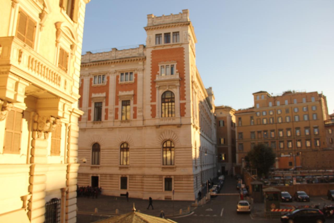 Abagnale Home Montecitorio Rome Luaran gambar